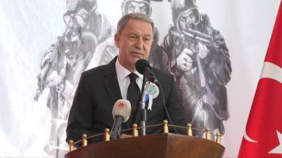 Bakan Akar: Bir an önce ateşkesin ilanından yanayız