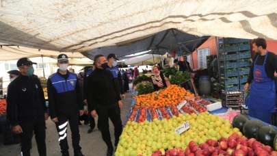 Toroslar zabıtasından, semt pazarlarında etiket ve terazi denetimi