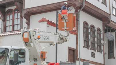 Sokak lambalarının bakım ve onarımı tamamlandı