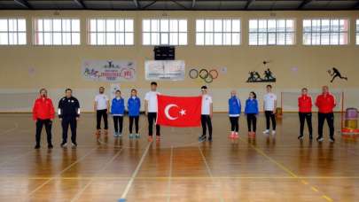 İşitme Engelliler Badminton Milli Takımı Akdağmadeni'nde kampa girdi