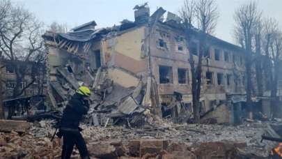 Ukrayna: Mariupol'de 2 bin 500 sivil öldü