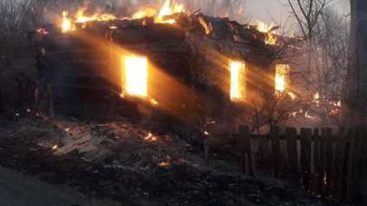 Rusya Ukrayna'nın Jitomir bölgesini vurdu