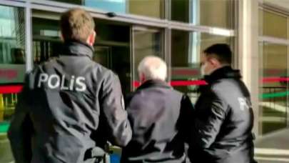 Beyoğlu'nda tartıştığı müşterisini darbeden taksici yakalandı