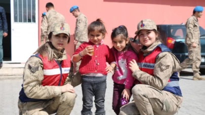 Miniklerin yüzü 'Tim Jandarma' çizgi filmiyle güldü