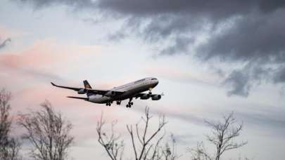 Rusya 'dost ülkelerle' uçuşları tekrar başlatıyor