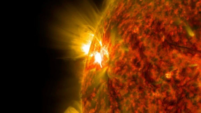 Güneş Fırtınası Dünya'yı vurmak üzere: Telefonlar ve uydular etkilenebilir