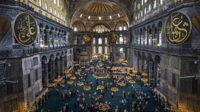 Ayasofya'nın imparator kapısının konservasyonu tamamlandı