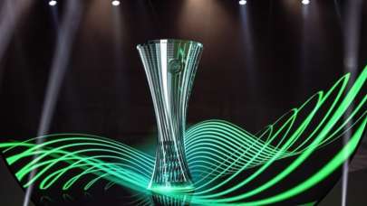 UEFA Avrupa Konferans Ligi'nde finalistler belli oluyor