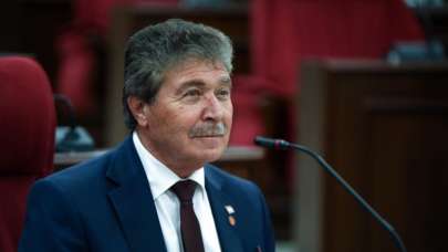 Üstel: Türkiye işgalci değil, bu Ada'ya kalıcı barışı getiren ülkedir