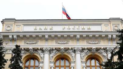 Rusya Merkez Bankası politika faizini yüzde 9,5’e düşürdü