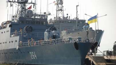 Ukrayna: Karadeniz'de mühimmat, silah ve asker taşıyan Rus gemisini vurduk