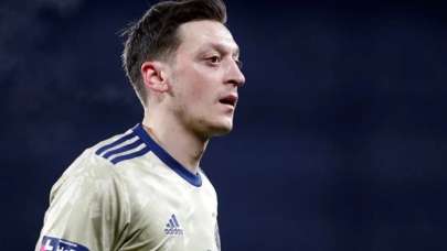 Mesut Özil’den şok hareket! Fenerbahçe ile ipleri resmen kopardı…