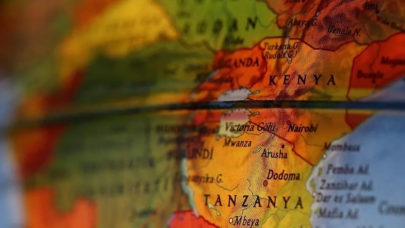 O ülkede ikinci bir resmi dil kabul edildi