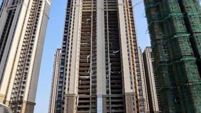 Meyve ve sebze karşılığında ev satmaya başladılar!