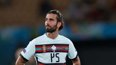 Galatasaray, Sergio Oliveira için görüşmelere başladığını duyurdu