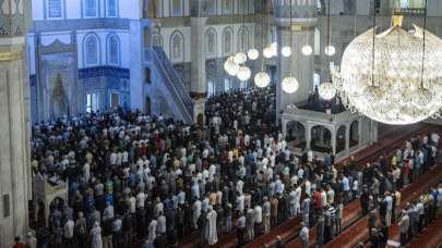 Yurt genelinde Kurban Bayramı kutlanıyor