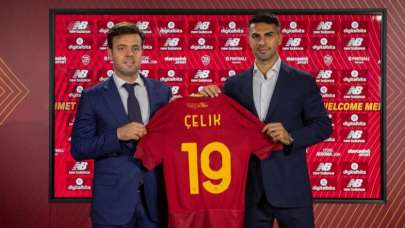 Roma Kulübü, yeni transferi Zeki Çelik'i tanıttı