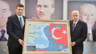 MHP Lideri Bahçeli’ye hediye edilen harita Yunan’dan sonra Alman’ı da çıldırttı