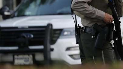 Alışveriş merkezinde silahlı saldırı: 2 ölü