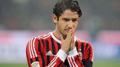 Konyaspor, dünyaca ünlü futbolcuyu transfer ediyor!