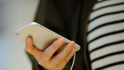 Telefonunuzda bu 3 belirti varsa dikkat! Hemen kontrol edin, birileri sizi izliyor olabilir