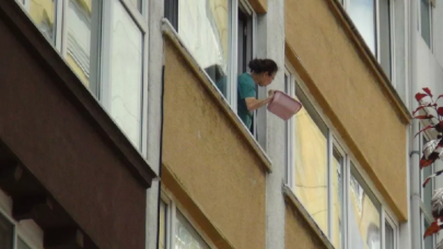 Şişli'de akılalmaz olay! Yoldan geçenlerin üzerine kezzap döktü