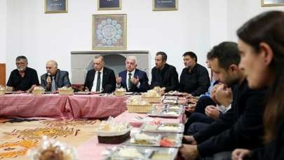 Cemevinde Muharrem ayı iftarına katılan Cumhurbaşkanı Erdoğan: 'Provokasyona geçit verilmedi'