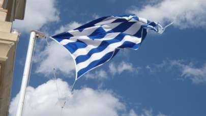 Yunanistan: Gerekirse Türkleri dinleriz