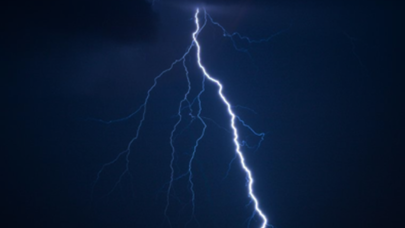 17 kişi yıldırım düşmesi sonucu öldü