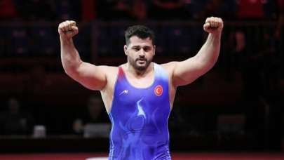 Rıza Kayaalp 5. kez dünya şampiyonu