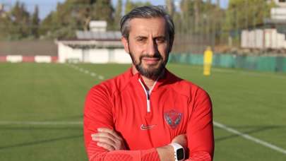 Hatayspor teknik direktörü Serkan Özbalta istifa etti