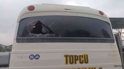 Bunun adı rezalet! 14 yaşındaki çocuklara yaptıklarına bakın