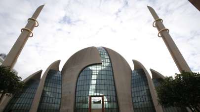 Köln'de ilk ezan heyecanı