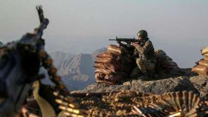 PKK'ya peş peşe darbe! 13 terörist öldürüldü...