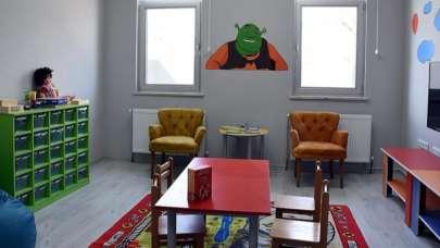 Çocuk görüşme merkezleri 60 ilçede daha hizmete giriyor