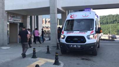 Depremde panikleyip düşen bir kişi hayatını kaybetti