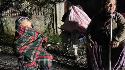 4 ilde deprem nedeniyle eğitime bir gün ara