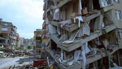 Büyük depremler neden gece olur? Bilimsel olmasa da bir açıklaması var