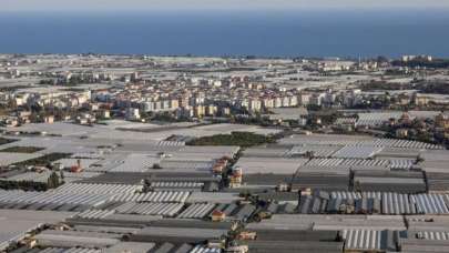 Düzce depremi sonrası bir ilimiz için dehşete düşüren açıklama: Sıvılaşıyor