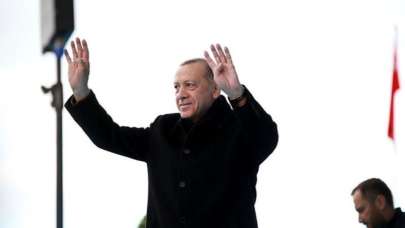Cumhurbaşkanı Erdoğan: 2023'le ilgili sinsi plan ve hevesleri çöpe atacağız