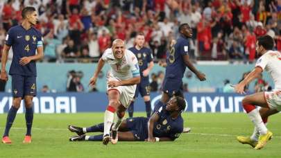 Fransa son 16'ya mağlubiyetle geçti