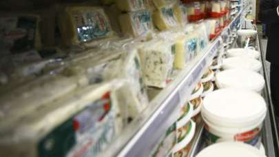 Süt ürünlerine "köy", "çiftlik", "geleneksel" yazılamayacak