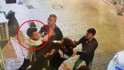 Ünlü isim: Boğazımı sıkınca engellemeye çalıştım!