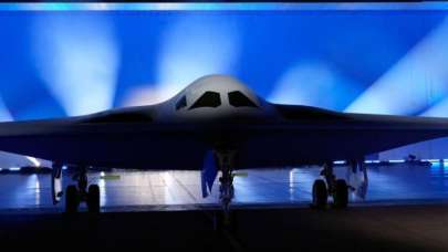 Dünyada bir ilk! Gizli şekilde geliştirilen 6. nesil bombardıman uçağı...
