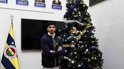 Altay Bayındır: "100. yılda şampiyonluk en çok bize yakışır"