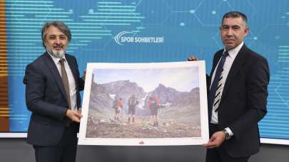 Ağrı Dağı'na 2022'de çoğunluğu yabancı 20 binin üzerinde dağcı tırmandı