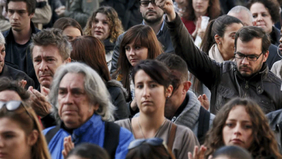 Avrupa seviciler iyi okusun! İlaç ve doktor bulamıyorlar
