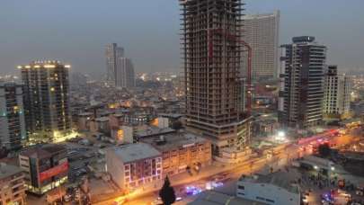 İzmir'de 6 işçinin hayatını kaybettiği vinç faciasının görüntüleri ortaya çıktı