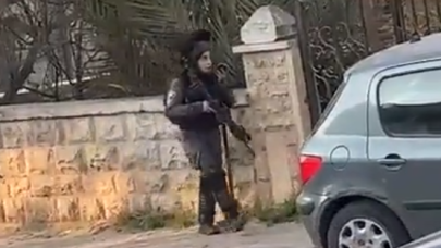 İsrail ordusu kadın askeri bırakıp kaçtı!