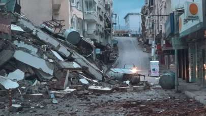 Dünya basını Hatay'daki depremleri böyle gördü